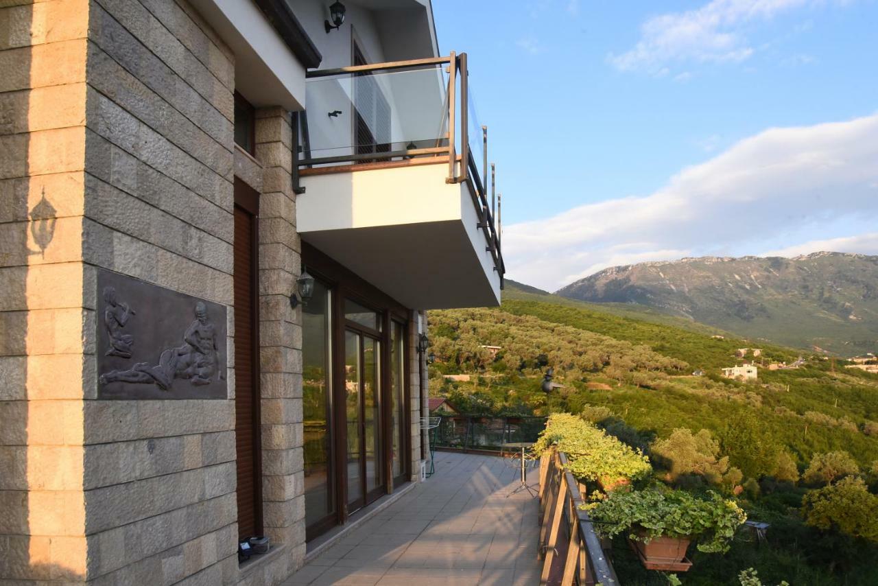 #Ioniahouse Surrel Villa Тирана Екстер'єр фото